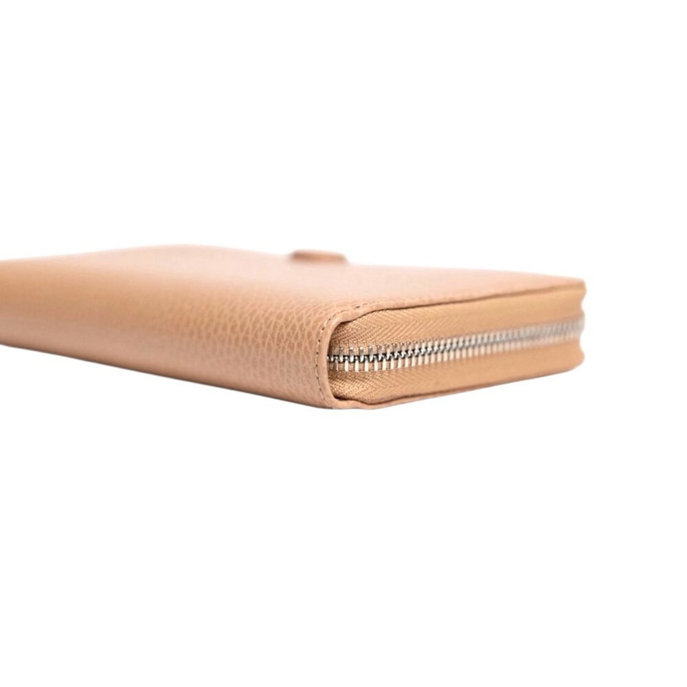 Like New Authentic Gucci GG Marmont Tan Pebbled Leather Zip-Around Wallet - Picture 9 of 12